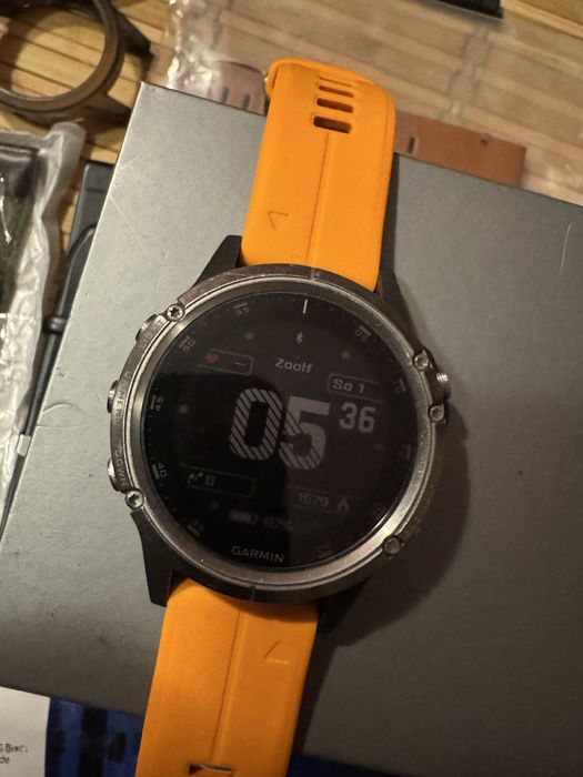 Garmin Fenix 5 plus sapphire titanium zestaw