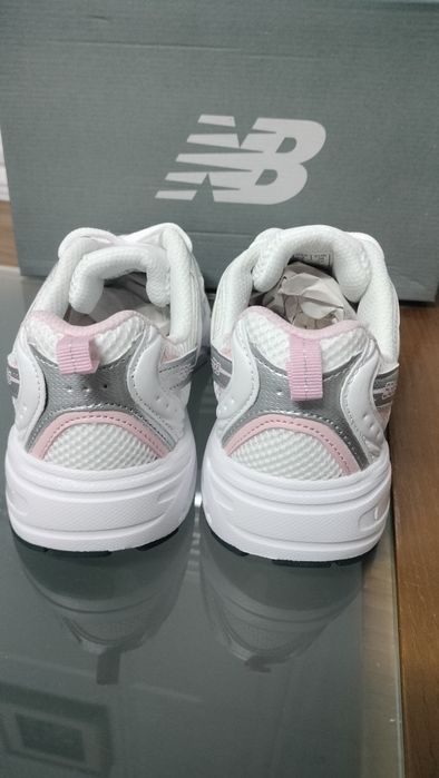Sapatilhas new balance 530