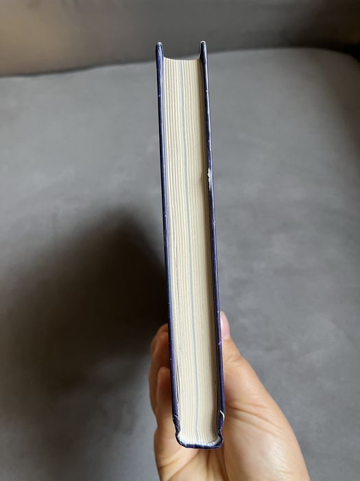 Книга Едріан Беслі «EXO K-POP  суперзірки»