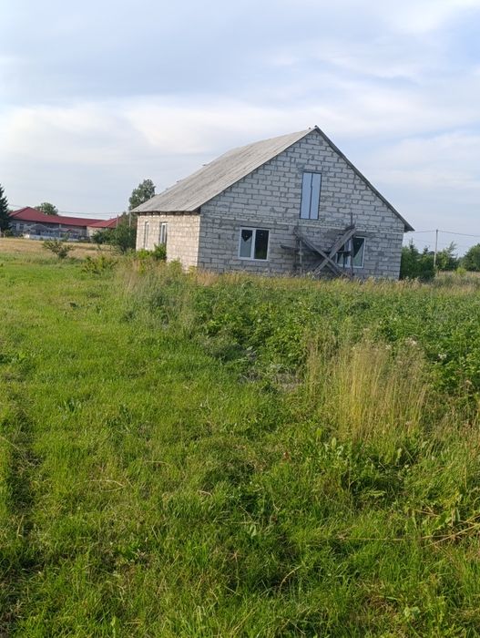 Недобудований будинок