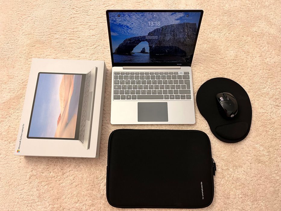 Microsoft Surface ® Laptop Go
128GB