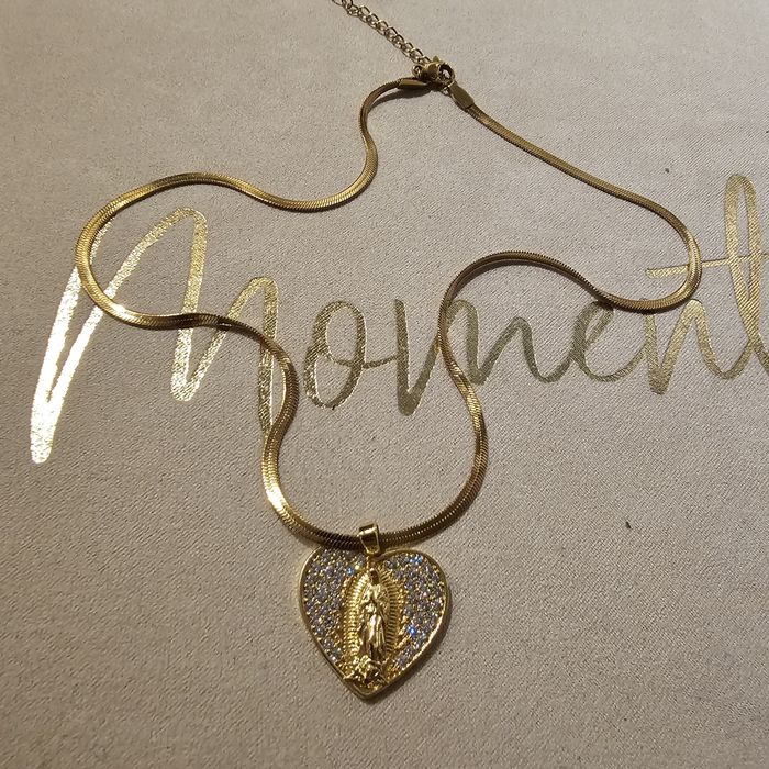 Medalik łańcuszek z Guadalupe Maryja