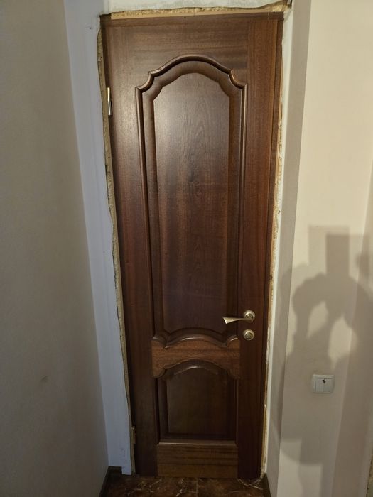 Продам міжкімнатні двері