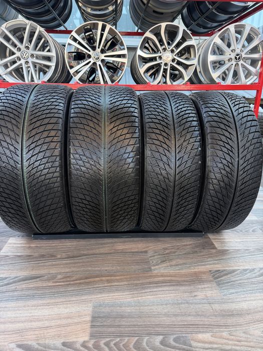 Шини Michelin 285/40/R20 - 245/45/R20