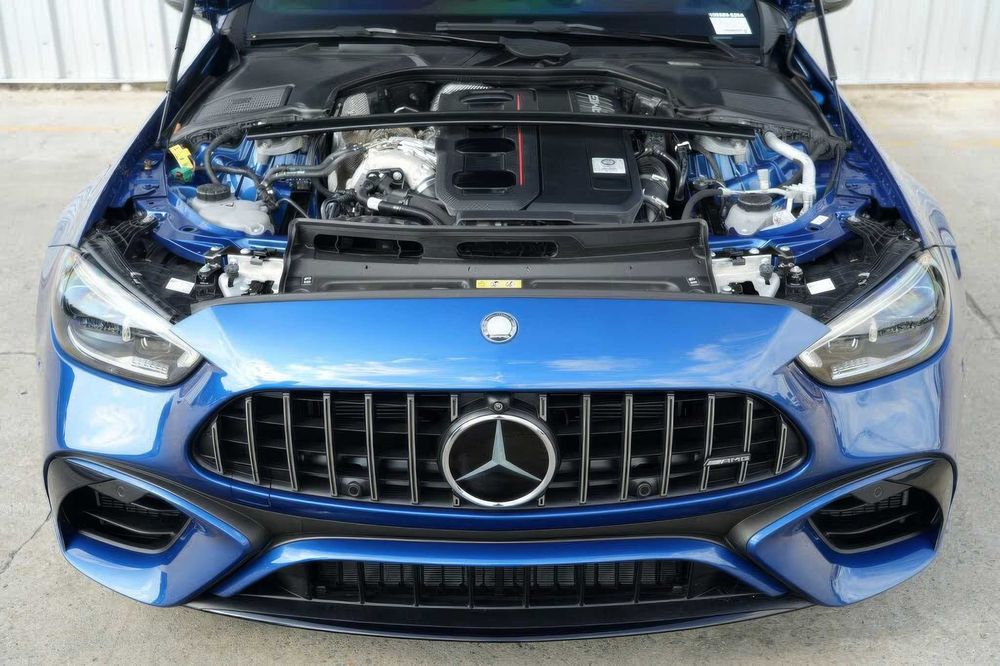 Mercedes-Benz C-Class AMG C 63 S E Performance      2024