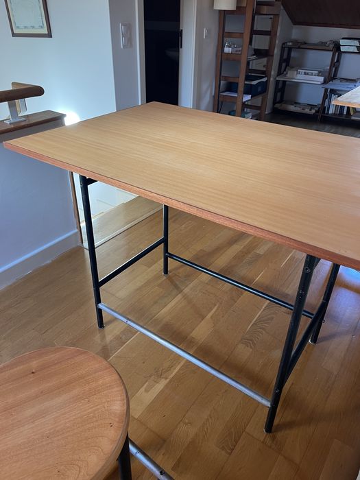 Estirador e banco Alvaro Siza Vieira