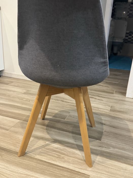 Кухонні стільці 4 штуки