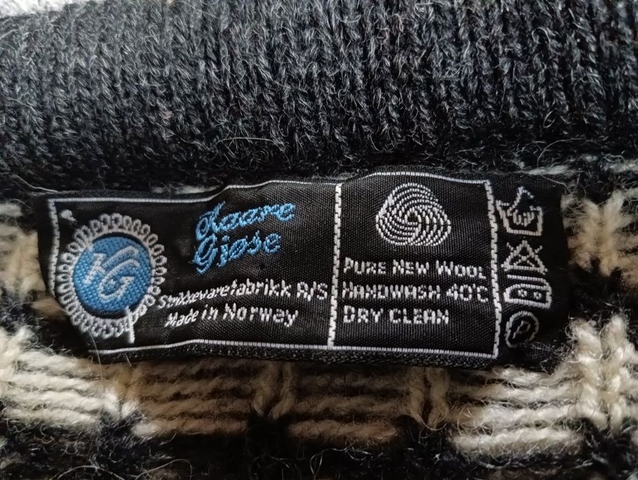 Męski sweter wełniany XL/XXL 100% pure new wełna 54 boss norweski wzór