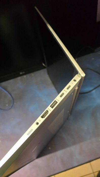 HP ProBook i7 13th Gen, 16GB, SSD 500GB, Estado Novo