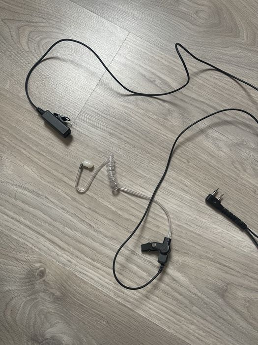 Продам гарнитуру для рации.