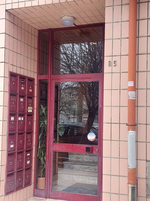 Apartamento bem localizado