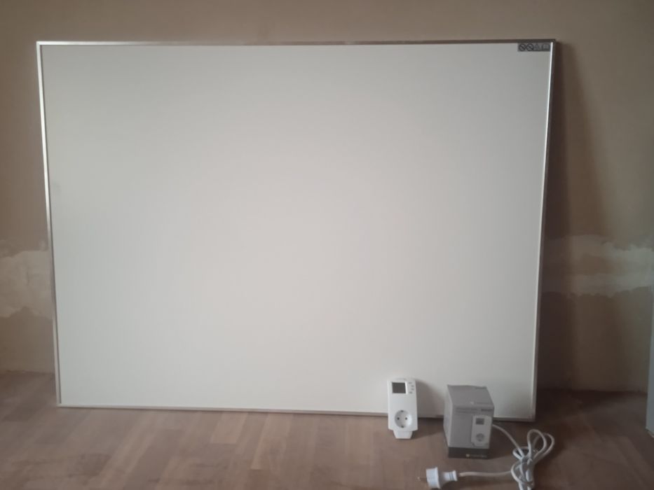 TIH 900S marki Trotec. Panelowy grzejnik na podczerwień.