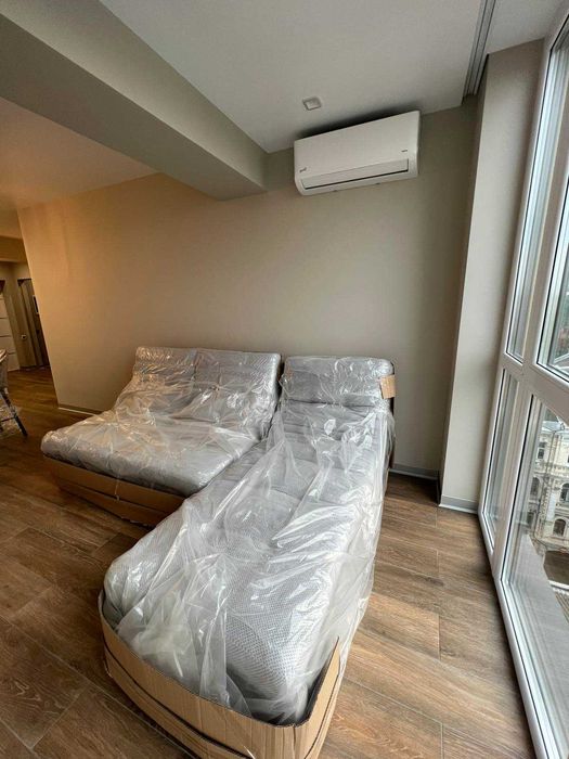Без %,перша сдача,квартира з ремонтом,58 кв.м, меблі та техніка, метро