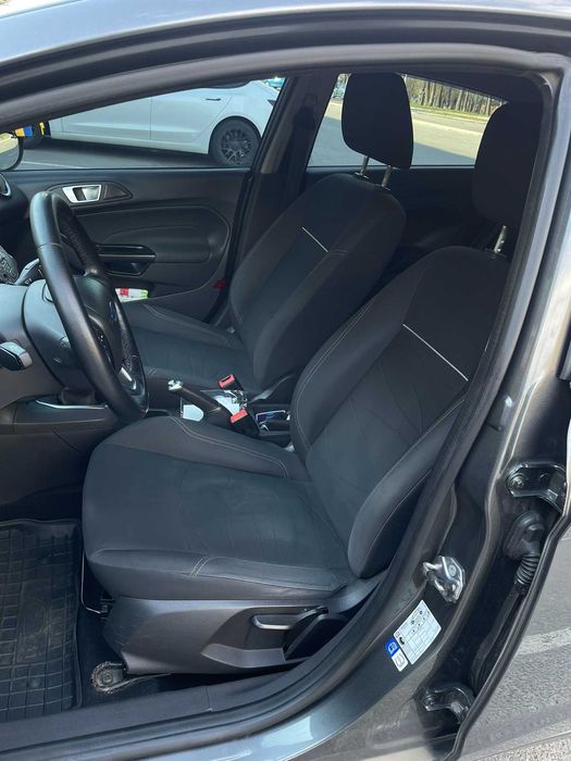 Продам Ford Fiesta 2015
