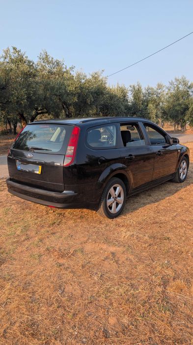Ford Focus 1.6 Tdci mk2 — photo 4