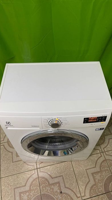 Пральна машина б/в Electrolux 6 kg 1000 об/хвил