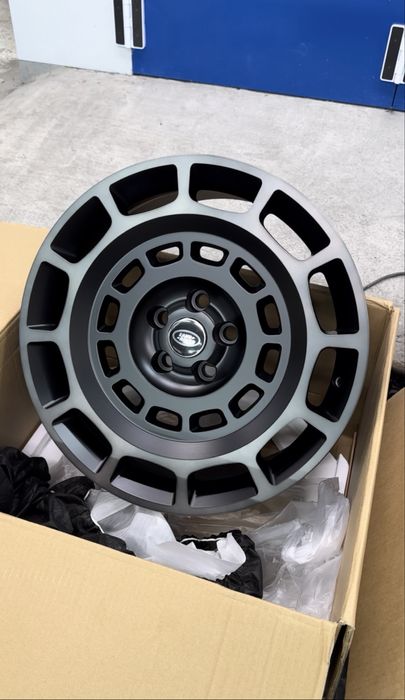 Кованные диски OCTA R20 для Land Rover Deffender L663 Range Rover