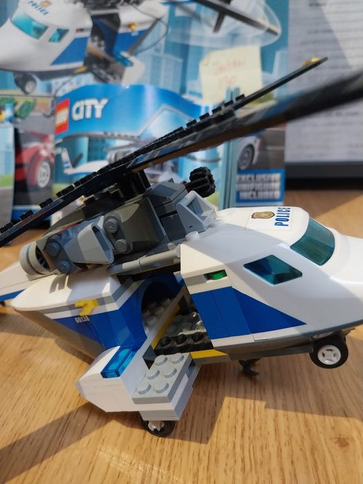 Lego City szybki poscig 60138