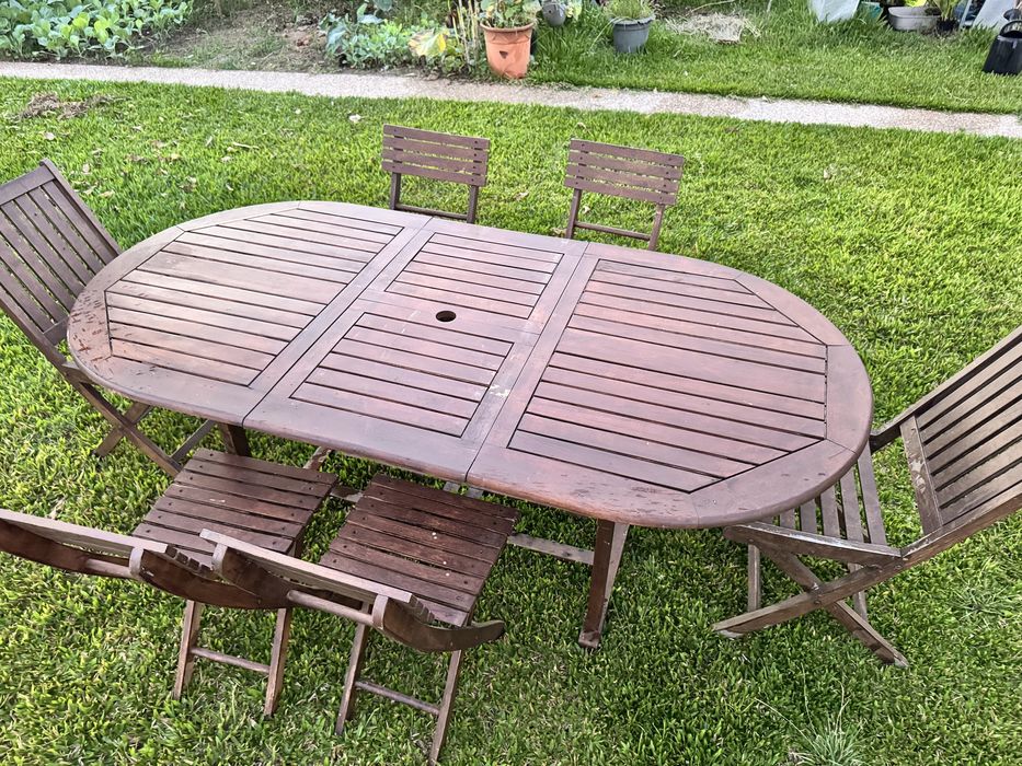Mesa de Jardim c/ 6 cadeiras