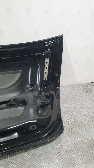 Кришка багажника колір 197 Mercedes E220 AMG W212 2013-2016р оригінал