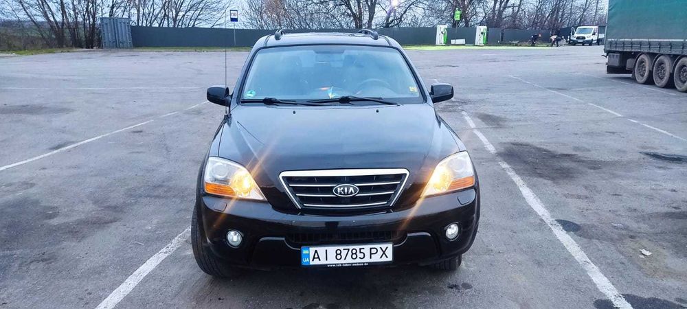 Автомобіль кіа соренто