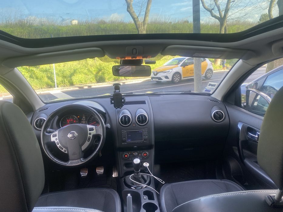 Nissan  Qashqai + 2 - 1.6 dCi Tekna Premium 18 360 S&S