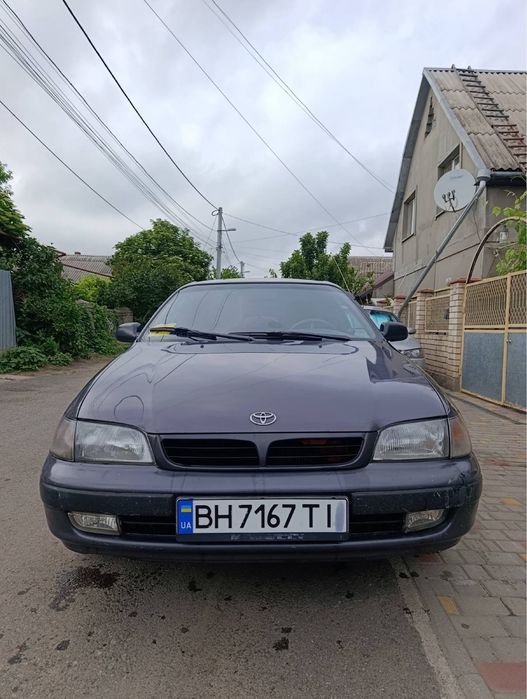 Toyota carina E 1996р.