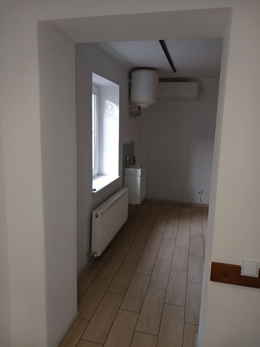 Здам в оренду 2 -кімн приміщення з ремонтом