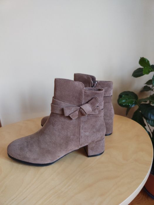 Botki damskie zamszowe r. 38