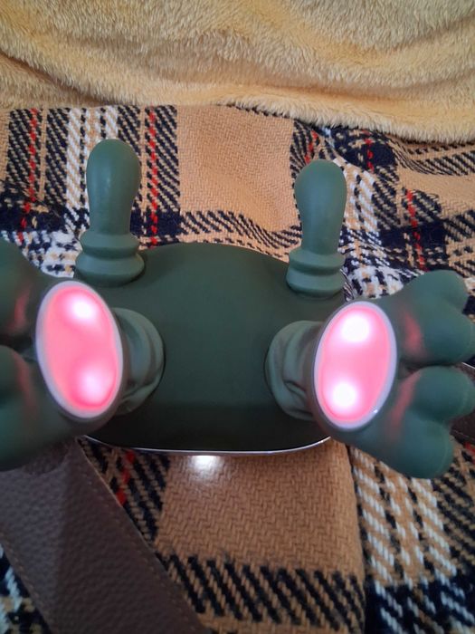 Aparelho Eletrônico Massajar Costas / Esta Novo )