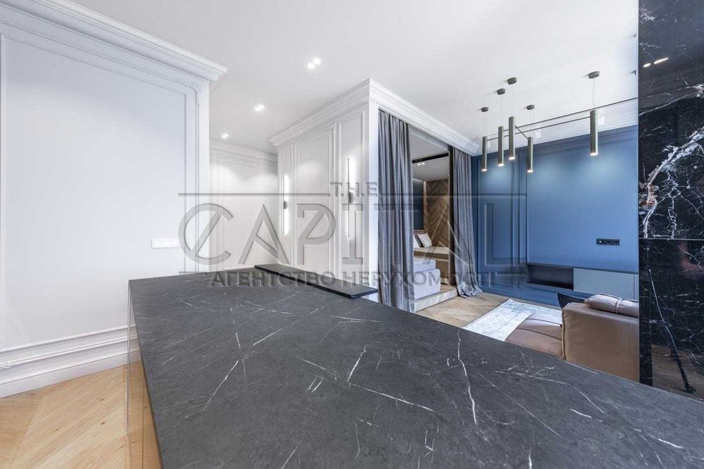 Центр. Золоті Ворота. Нова квартира, Ярославів град