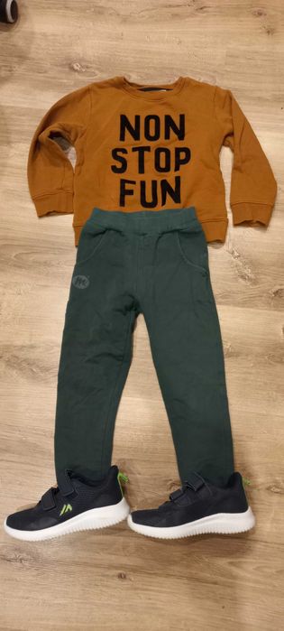 Paka ciuchów i buty chlopiec 104-110 odbior osobisty