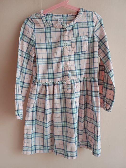 Sukienka w kratkę