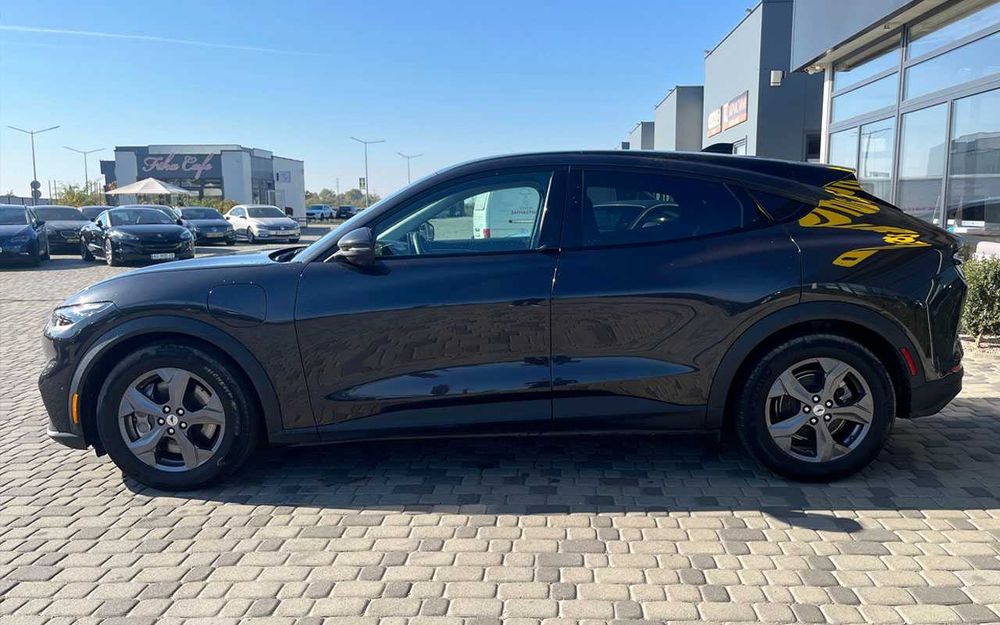 Ford Mustang MACH-E 2021