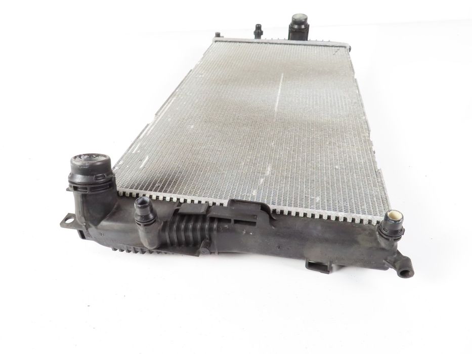 Radiador De Água Bmw 3 Ref: 17117600518 / 17118482946