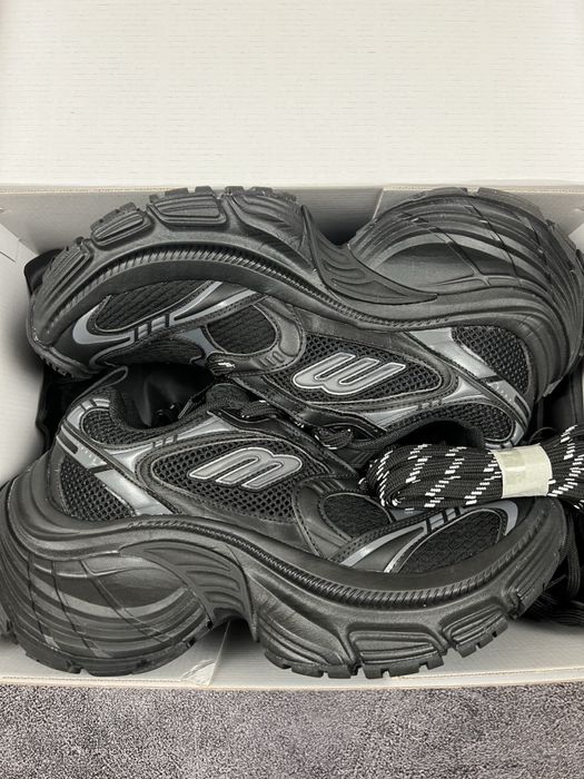 Balenciaga 10XL Black