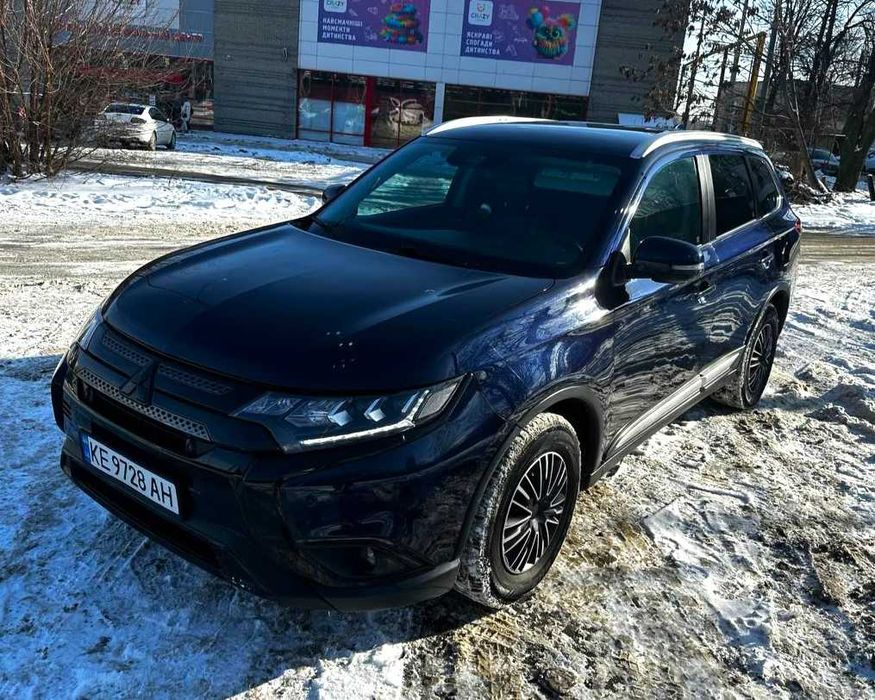 Mitsubishi Outlander 2020