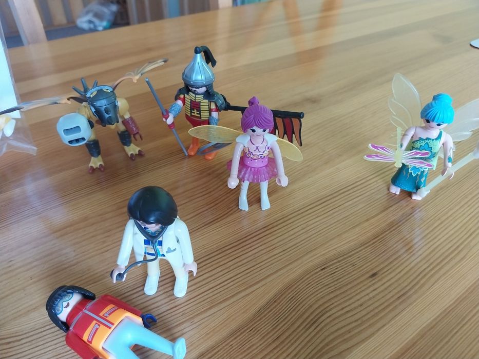 Playmobile figurki (14) i zestawy