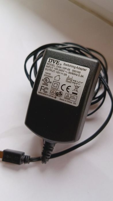 Ładowarka do telefonu - DVE Switching Adapter