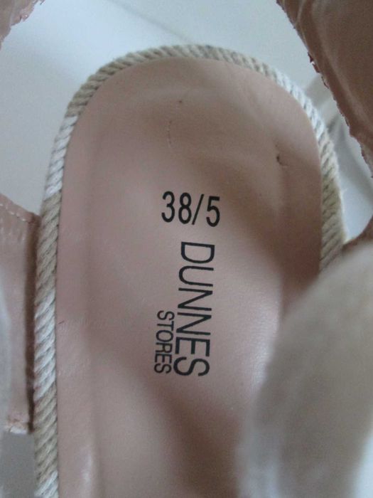 Dunnes Stores Buty letnie sandały espadryle wiązane beżowe 38 jak NOWE