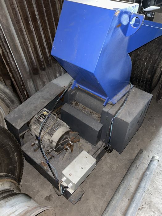 Продам дробилку для  пластмасс.   .