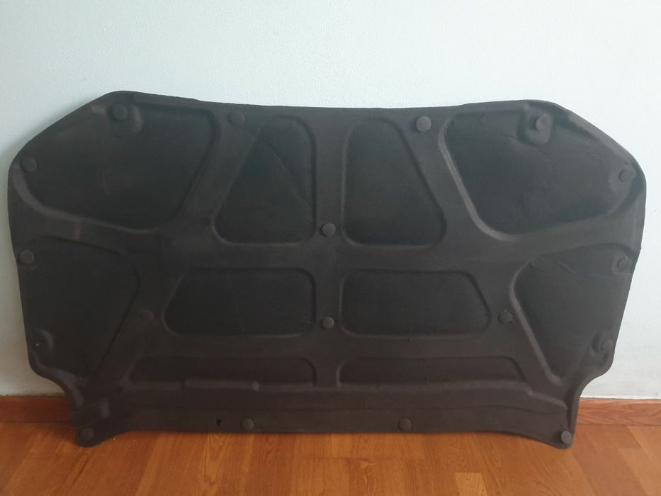 Продам шумоізоляцію капота KIA Cerato 2006-2008