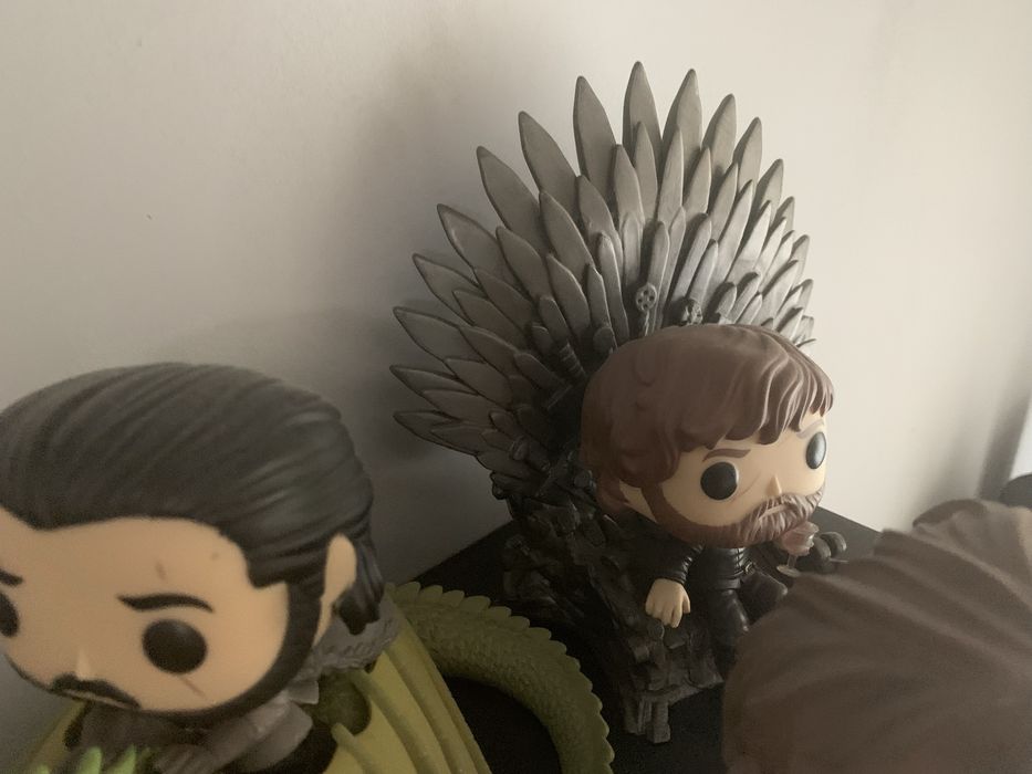 10 funkos pop Game pf thrones com caixas