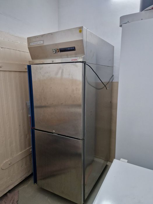 Морозильна шафа АНТ 685 л 220В