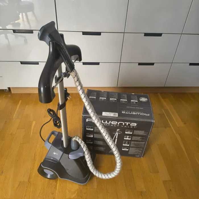 Pionowy generator pary Rowenta Compact Valet