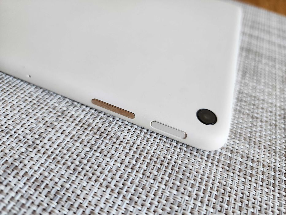 Google Pixel Tablet 11" with Charging Speaker Dock 8/128GB Hazel NEW