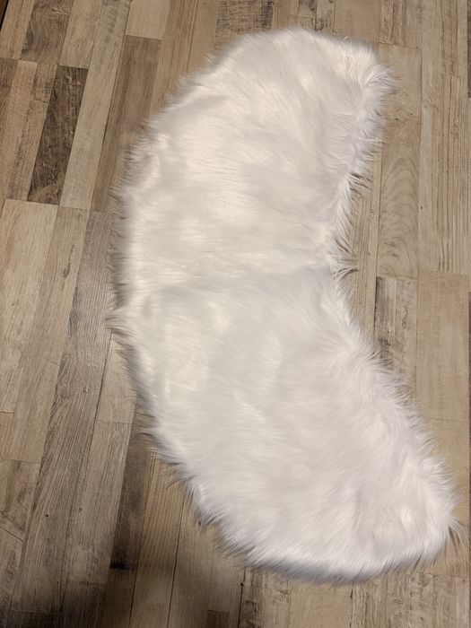 Eleganckie futerko, pelerynka, bolerko ślubne