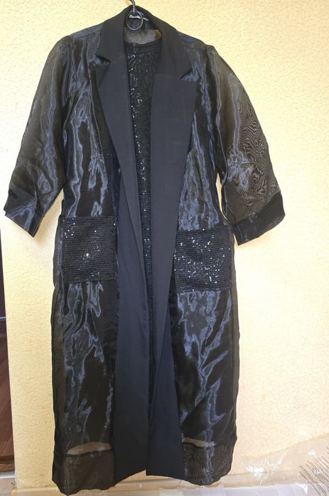 Сукня та тренч чорного кольору, комплект