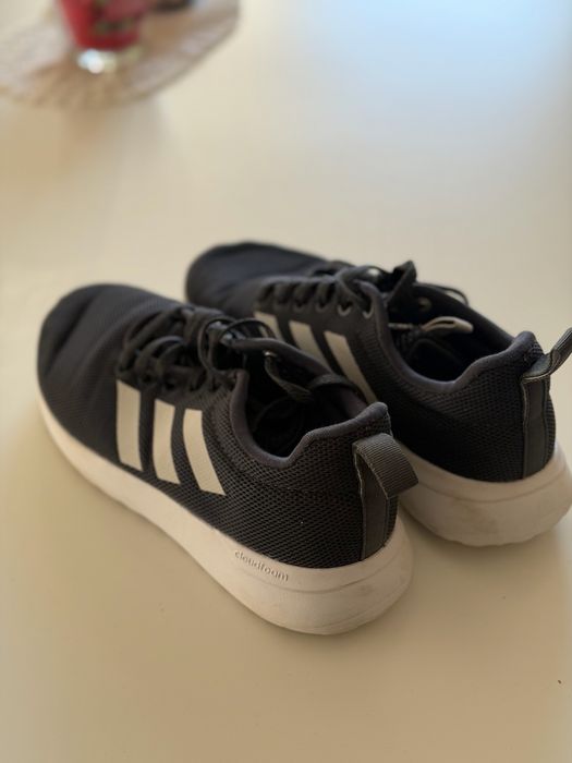 Buty sportowe adidas