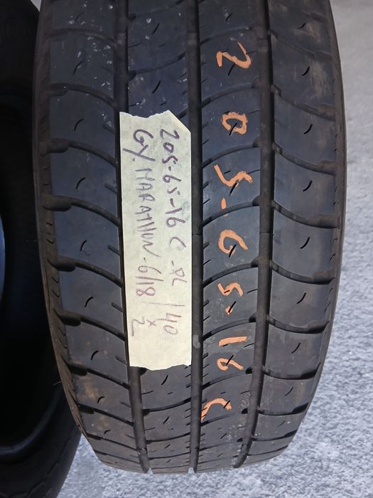 2 Pneus 205/65R16 C Goodyear